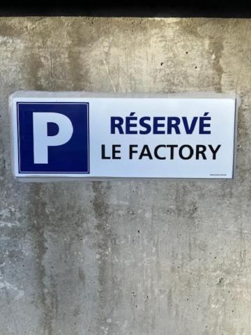{Le Factory}, Proche Euroairport Apartment Сен-Луи Екстериор снимка